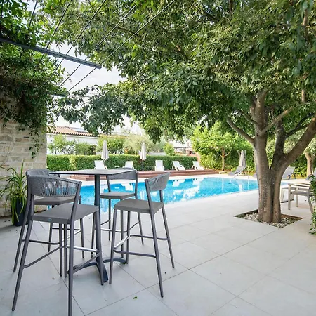 Hébergement de vacances Lv